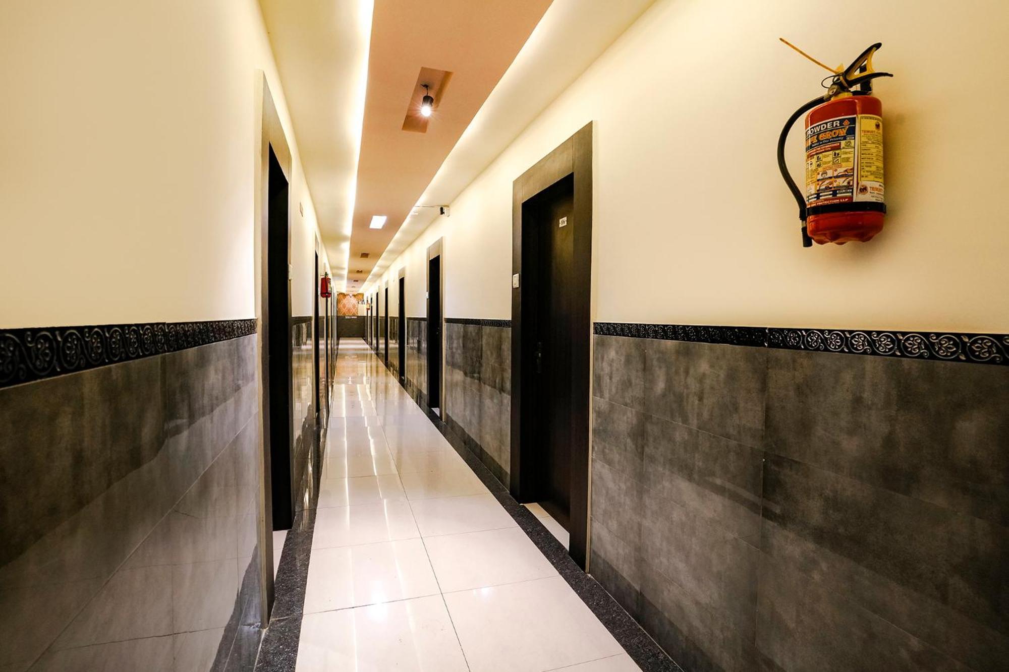 Fabhotel Sai Vihar Kolshet Exterior foto