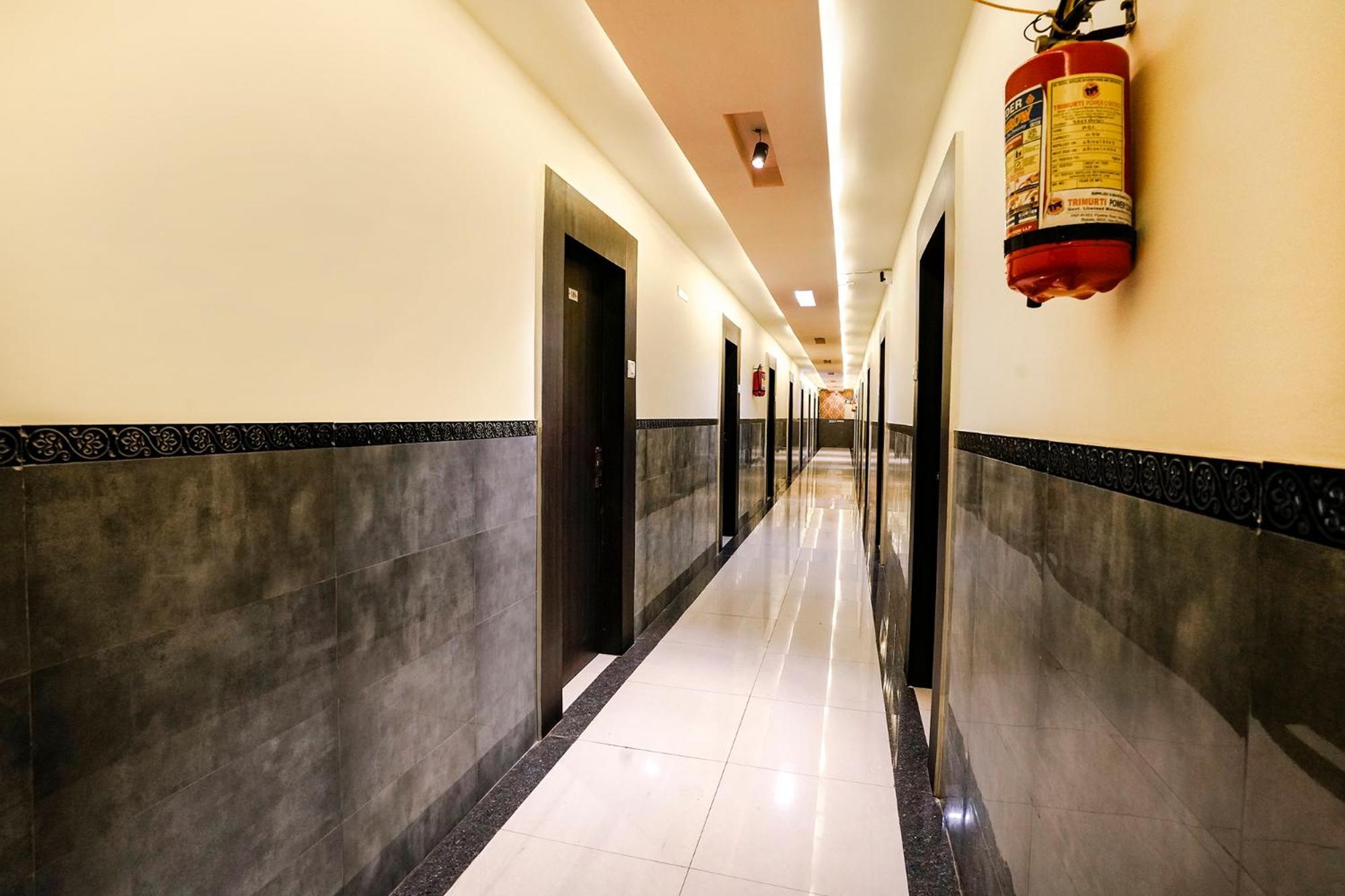 Fabhotel Sai Vihar Kolshet Exterior foto